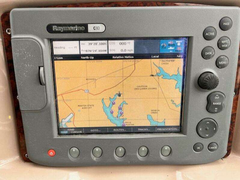 Five O Clock Somewhere II 30ft Sea Ray Yacht For Sale