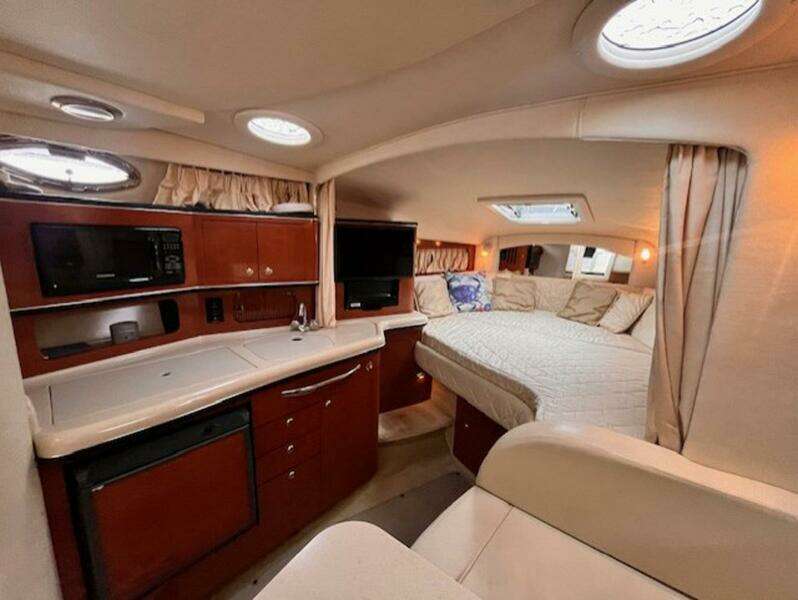 Five O Clock Somewhere II 30ft Sea Ray Yacht For Sale