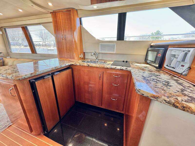 46ft Carver Yacht For Sale