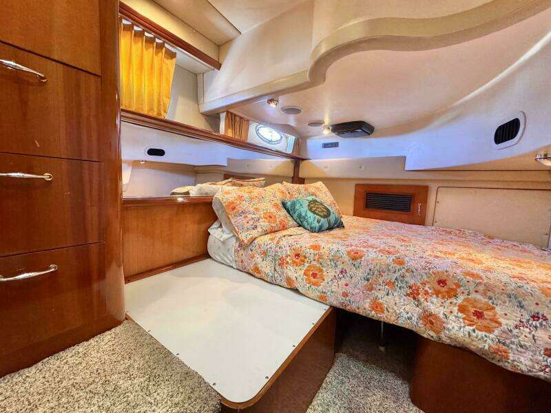 46ft Carver Yacht For Sale