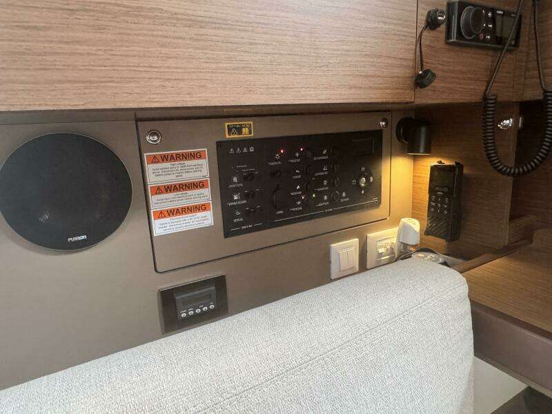 38ft Beneteau Yacht For Sale
