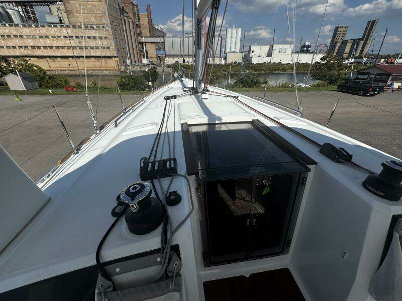 38ft Beneteau Yacht For Sale