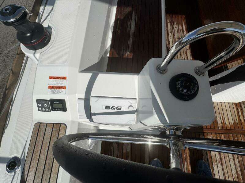 38ft Beneteau Yacht For Sale