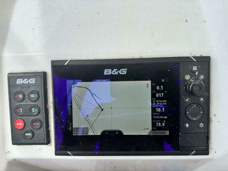 38ft Beneteau Yacht For Sale