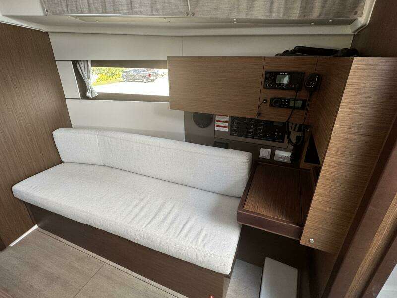 38ft Beneteau Yacht For Sale