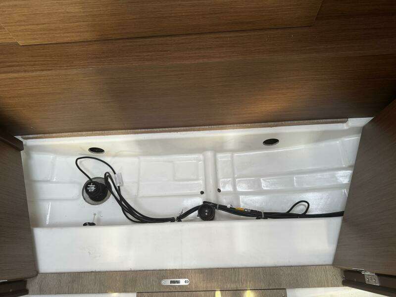 38ft Beneteau Yacht For Sale