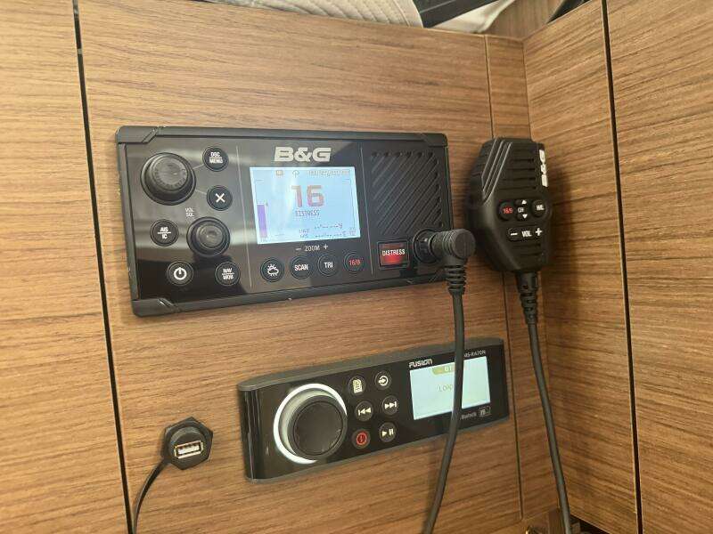 38ft Beneteau Yacht For Sale