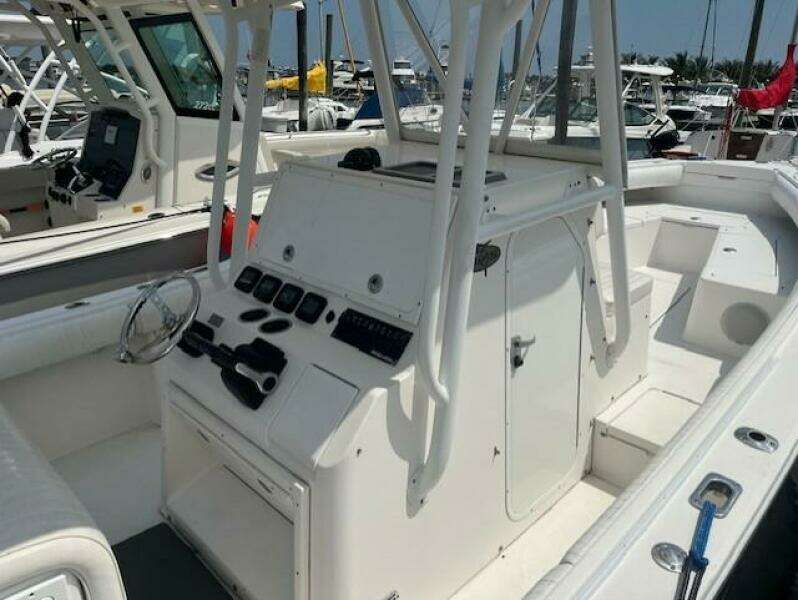 26ft Regulator Yacht For Sale