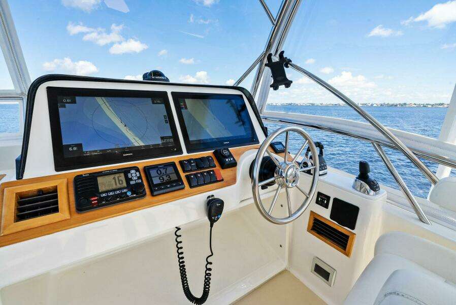 2019 Sabre 48 Flybridge HIGHLANDER