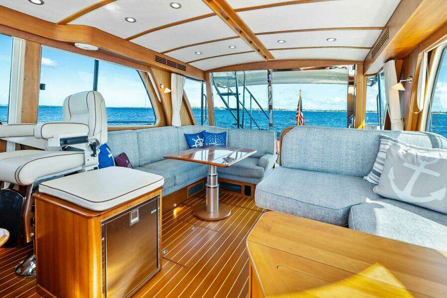 2019 Sabre 48 Flybridge HIGHLANDER