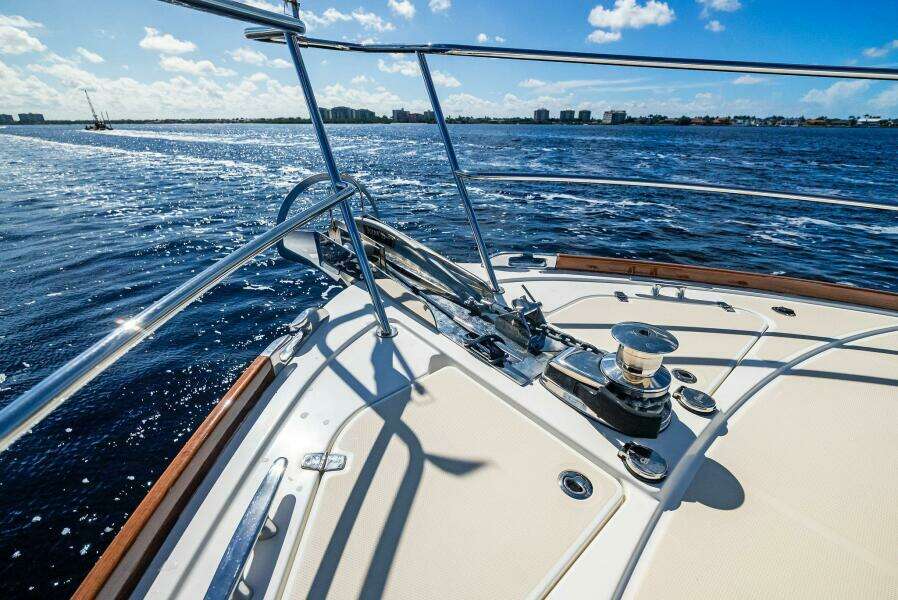 2019 Sabre 48 Flybridge HIGHLANDER