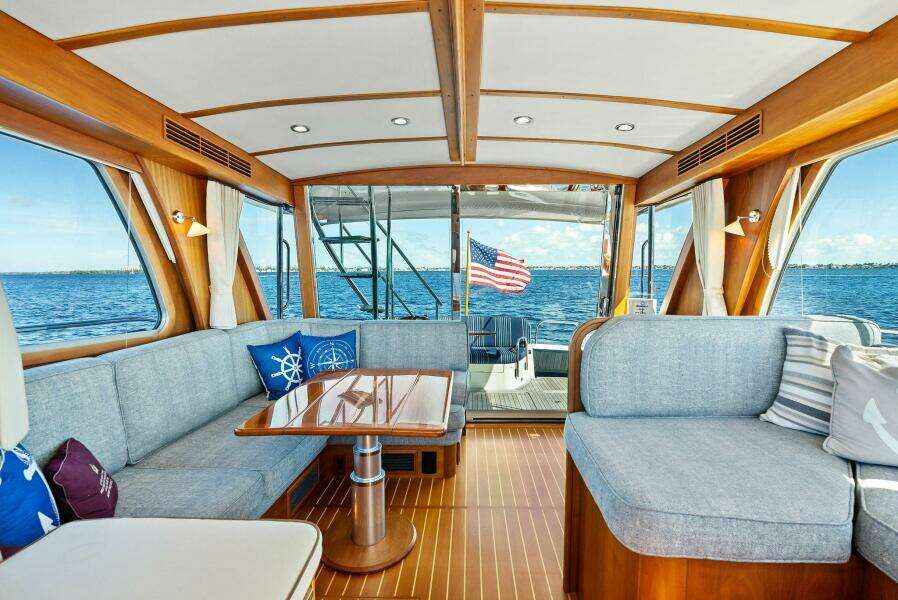 2019 Sabre 48 Flybridge HIGHLANDER