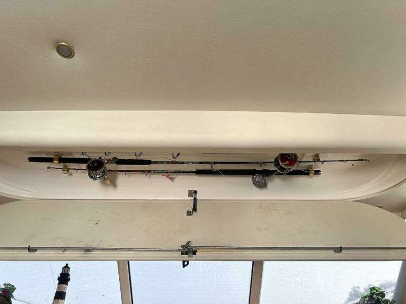 42ft Silverton Yacht For Sale