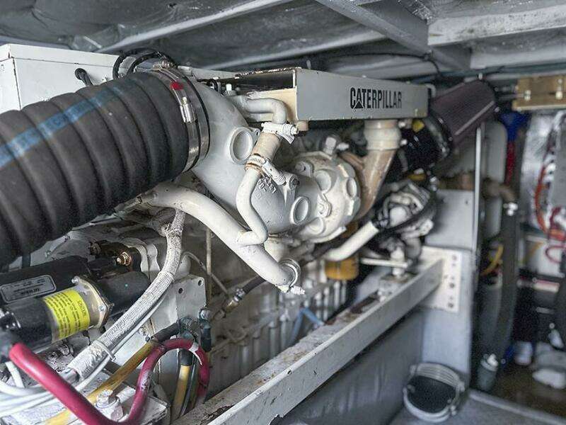 42ft Silverton Yacht For Sale