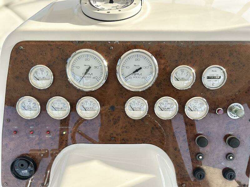 42ft Silverton Yacht For Sale