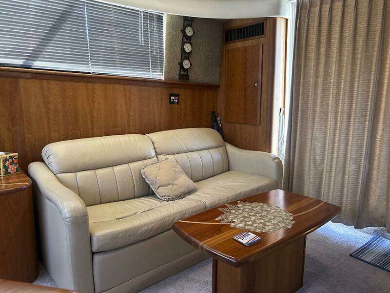 42ft Silverton Yacht For Sale