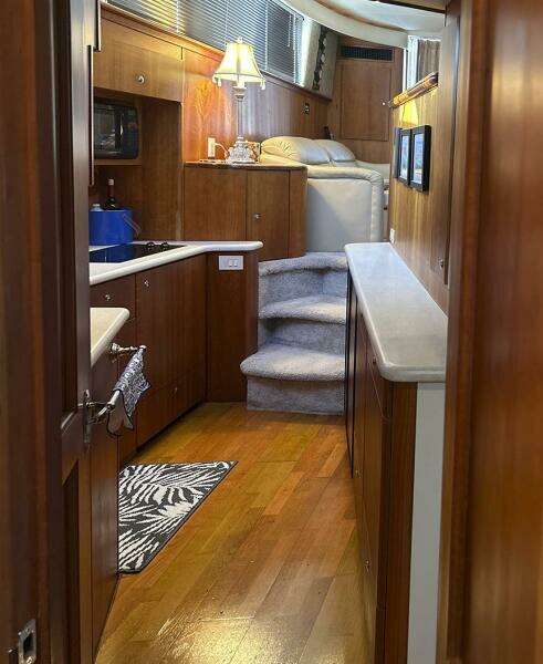 42ft Silverton Yacht For Sale