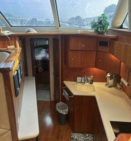 42ft Silverton Yacht For Sale