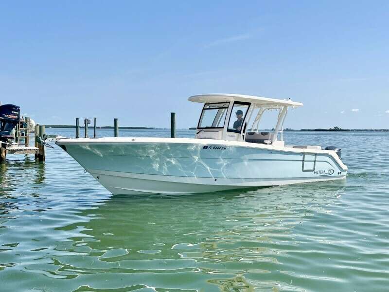 30ft Robalo Yacht For Sale