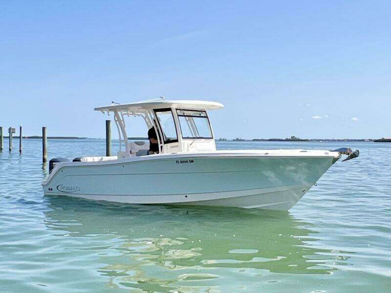 30ft Robalo Yacht For Sale