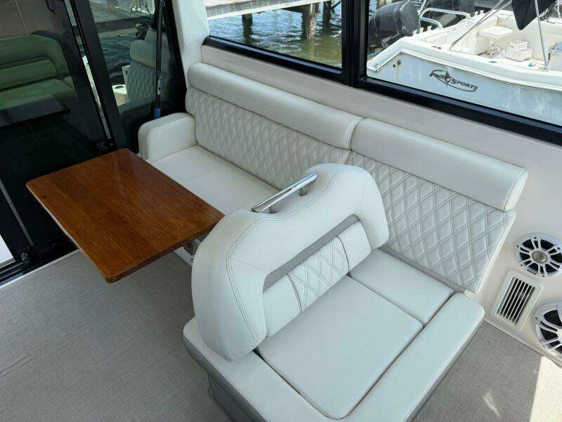 2021 Regal 36 XO