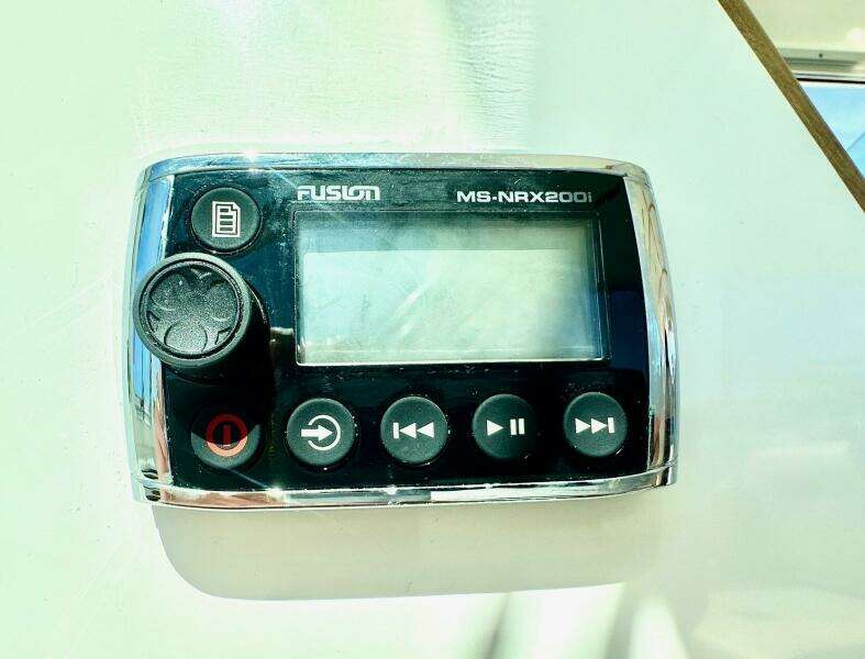 Fusion Stereo Helm Deck Remote