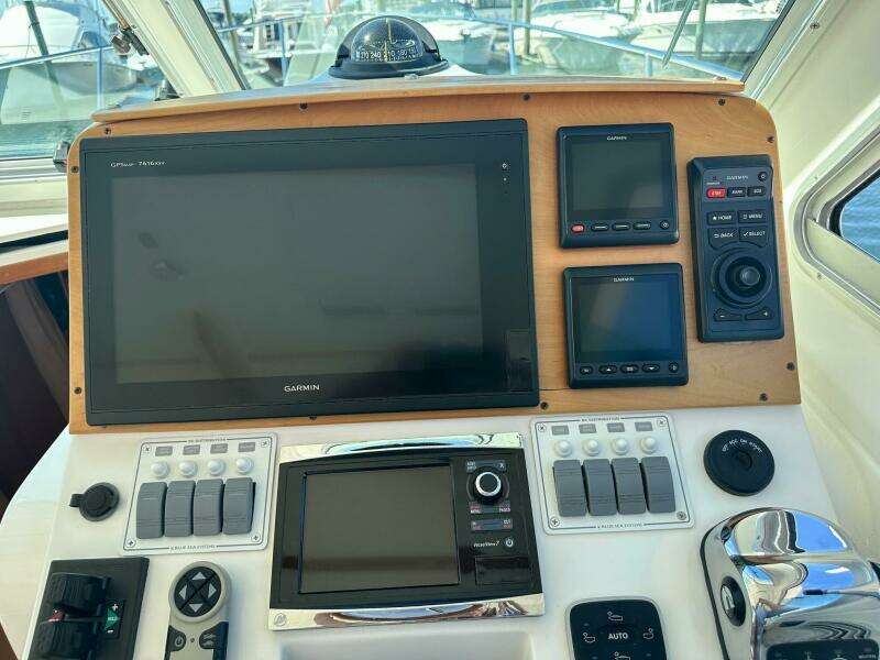 Helm Electroincs
