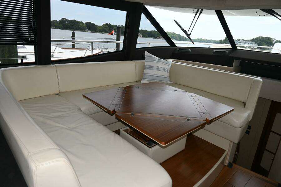 51ft Azimut Yacht For Sale
