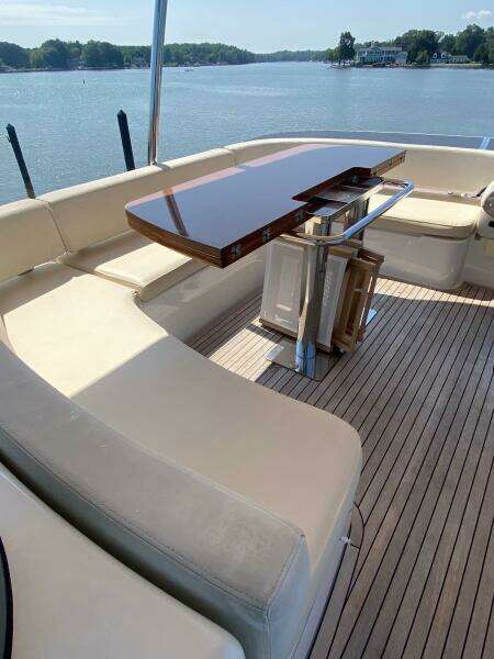 51ft Azimut Yacht For Sale