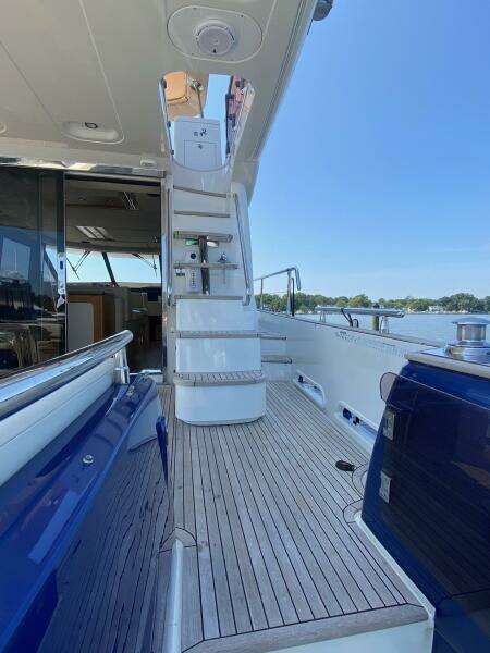 51ft Azimut Yacht For Sale