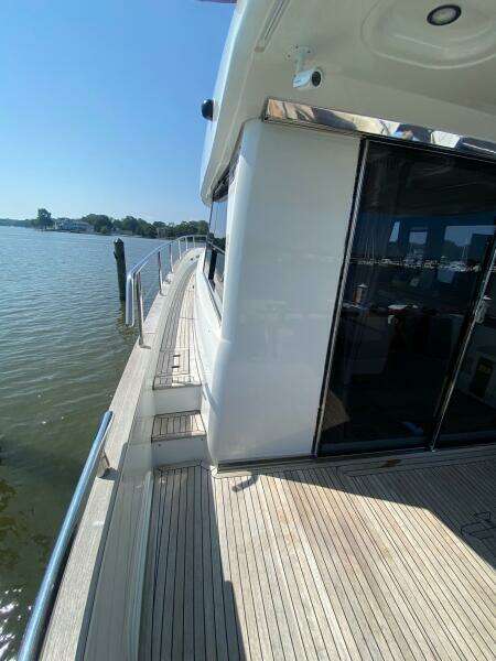 51ft Azimut Yacht For Sale