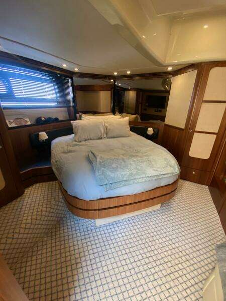 51ft Azimut Yacht For Sale