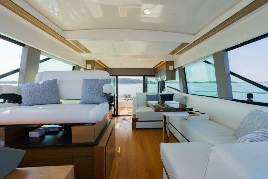Salon Looking Aft