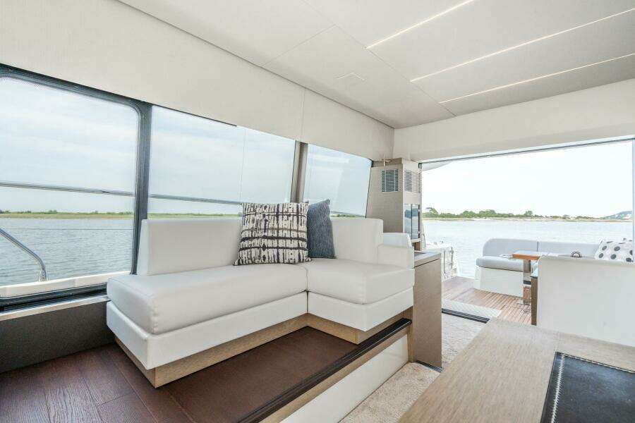 52ft Prestige Yacht For Sale
