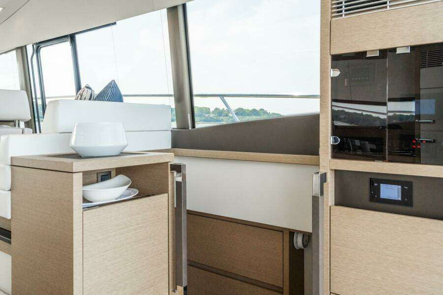 52ft Prestige Yacht For Sale
