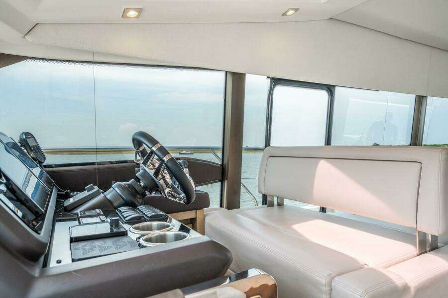 52ft Prestige Yacht For Sale