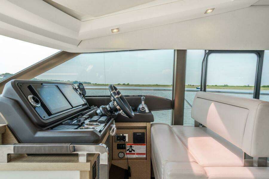 52ft Prestige Yacht For Sale