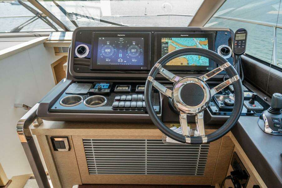 52ft Prestige Yacht For Sale