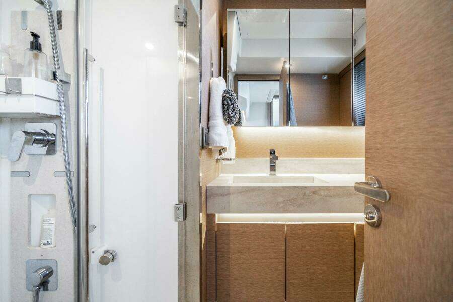 52ft Prestige Yacht For Sale