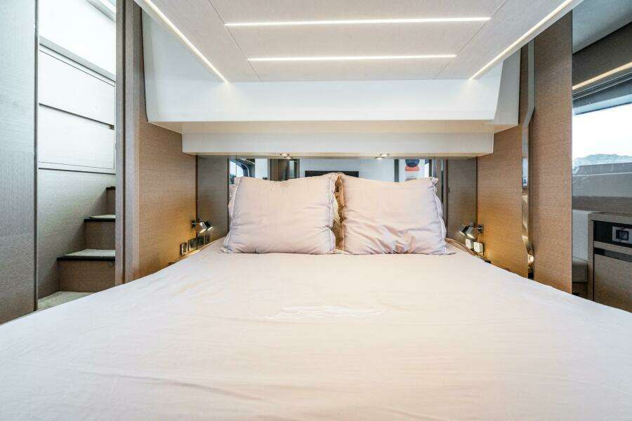 52ft Prestige Yacht For Sale