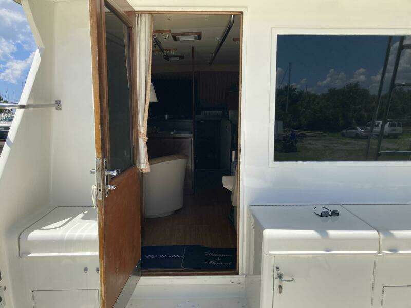 52ft Hatteras Yacht For Sale