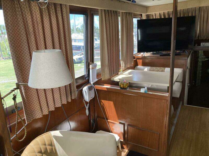 52ft Hatteras Yacht For Sale