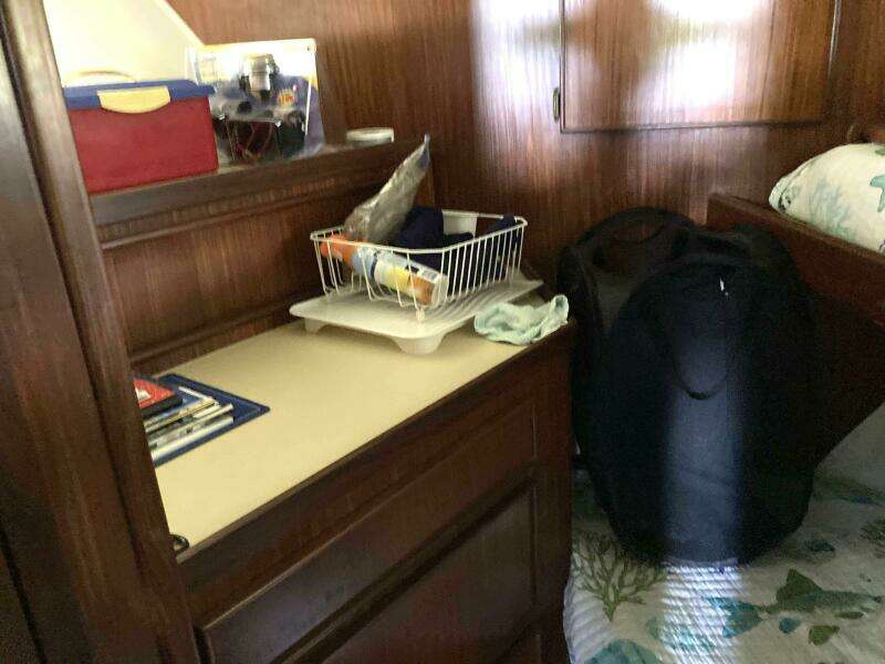 52ft Hatteras Yacht For Sale