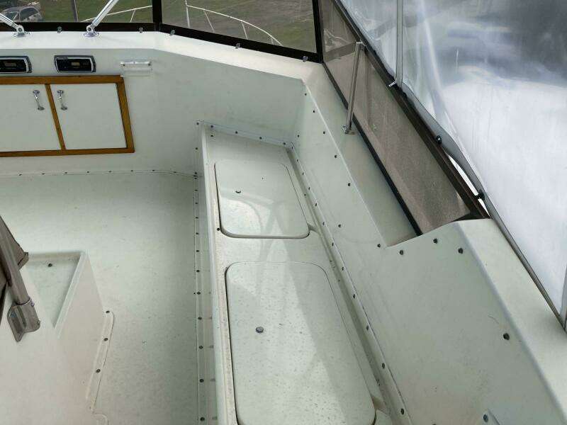 52ft Hatteras Yacht For Sale