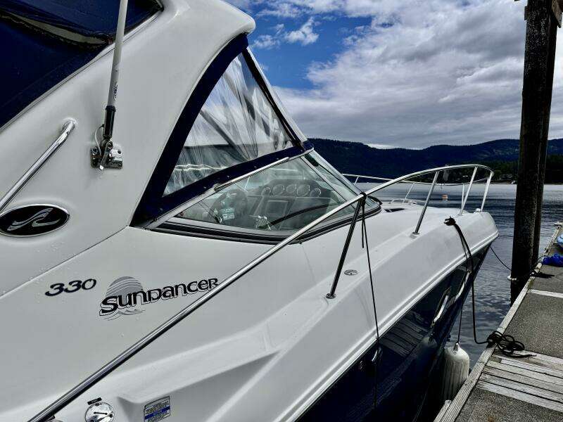 33ft Sea Ray Yacht For Sale