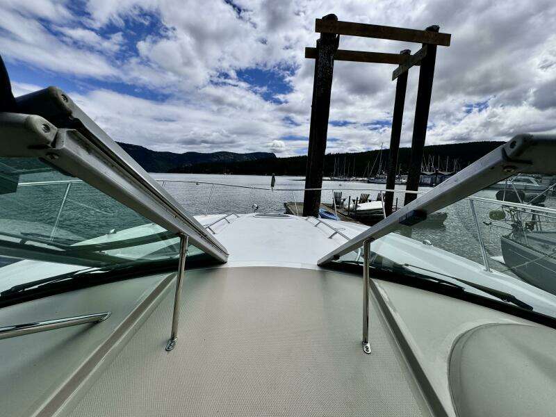 33ft Sea Ray Yacht For Sale