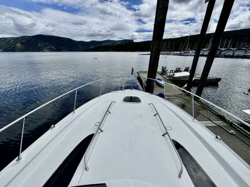 33ft Sea Ray Yacht For Sale