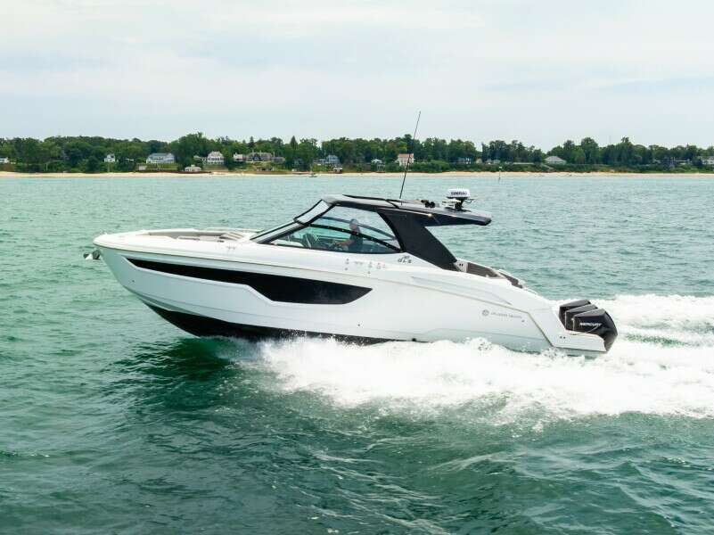 38ft Cruisers Yachts Yacht For Sale