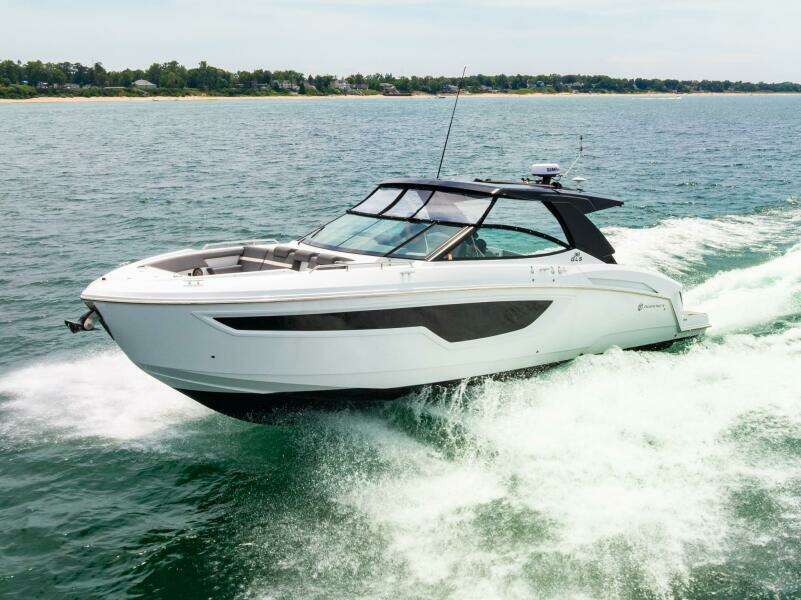 38ft Cruisers Yachts Yacht For Sale