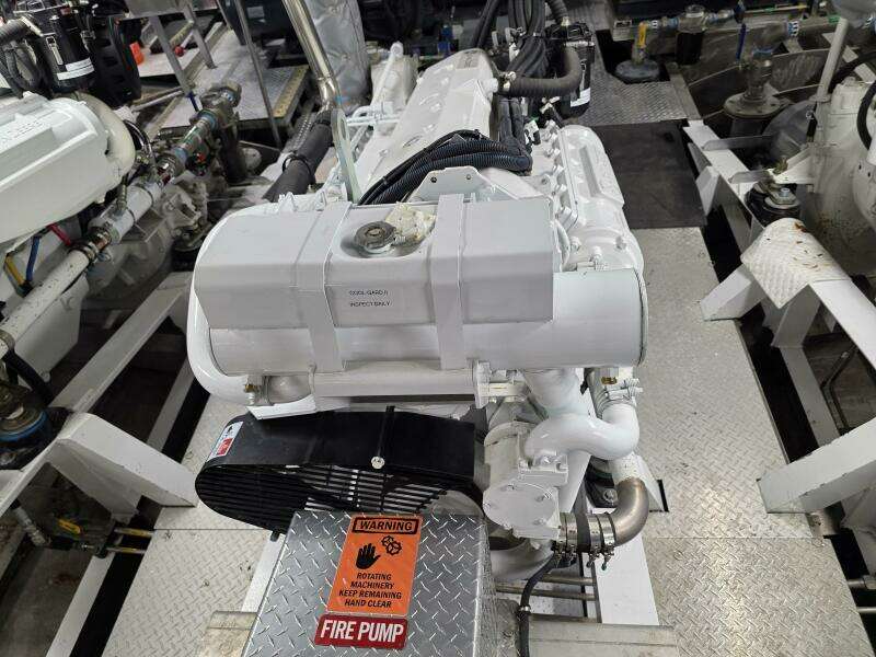 Ocean Thunder 100ft Gulf Craft Yacht For Sale